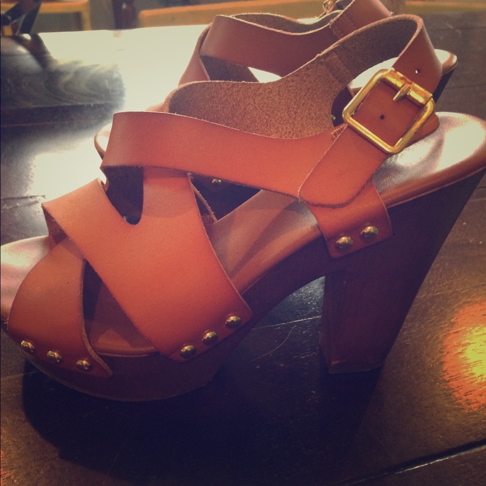 Candies Camel Colored Platform Heels